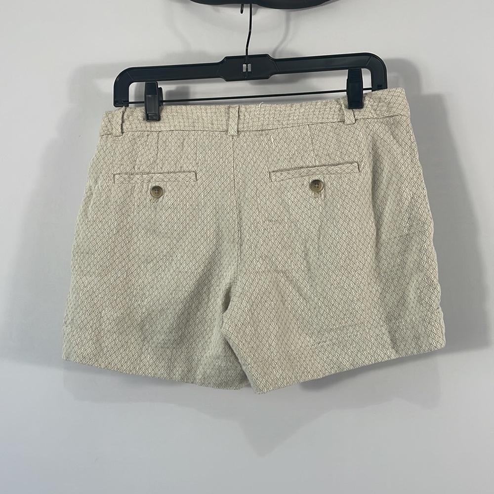 Banana Republic Khaki, Tan,  print shorts, size 4, Dress, casual shorts - Picture 3 of 7